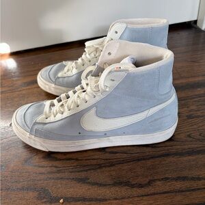 Nike High-Top Sneakers in Light Blue and White